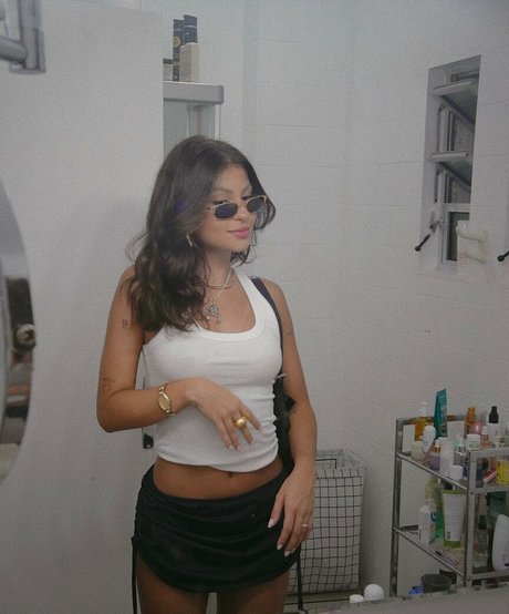 Malu Camargo
