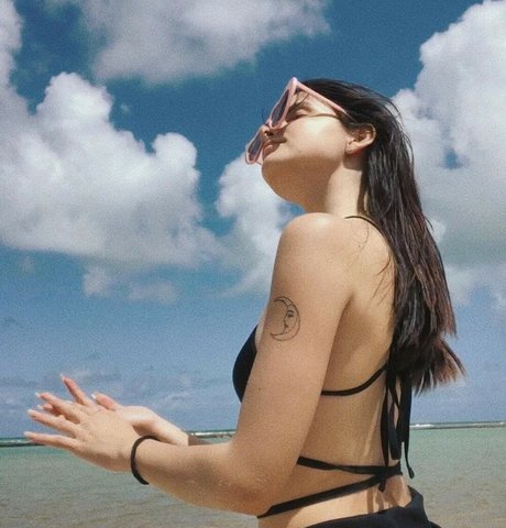 Foto di nudo di fuga di OnlyFans di Victoria Ribeiro