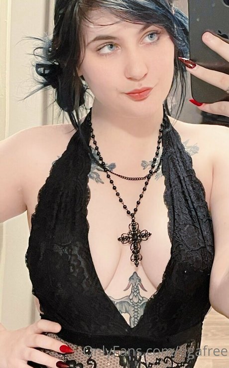 Foto di nudo di fuga di OnlyFans di Dgafree