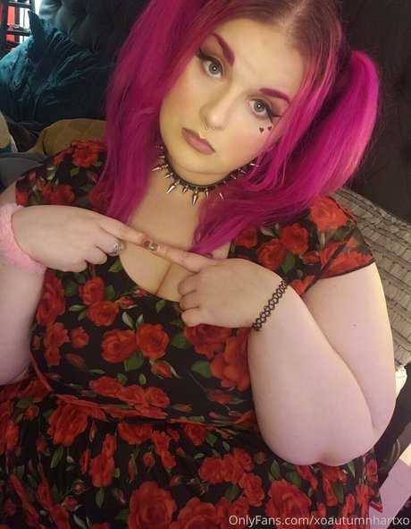 Foto di nudo di fuga di OnlyFans di Xoautumnhartxo