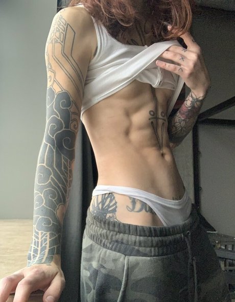 Foto di nudo di fuga di OnlyFans di Thecamdamage
