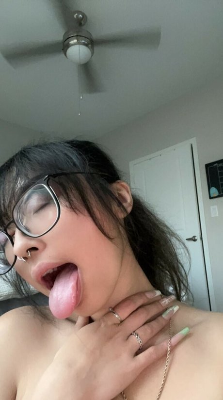 Foto di nudo di fuga di OnlyFans di Jackie Izawa