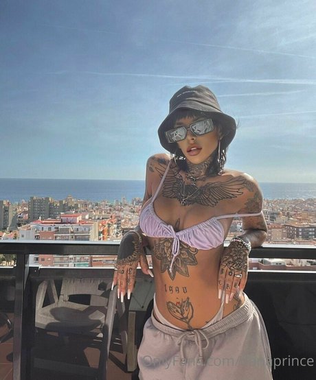 Foto di nudo di fuga di OnlyFans di Danaprince