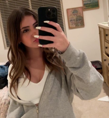 Foto di nudo di fuga di OnlyFans di Lexy Kolker