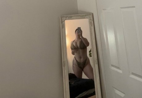 Foto di nudo di fuga di OnlyFans di Lmj037