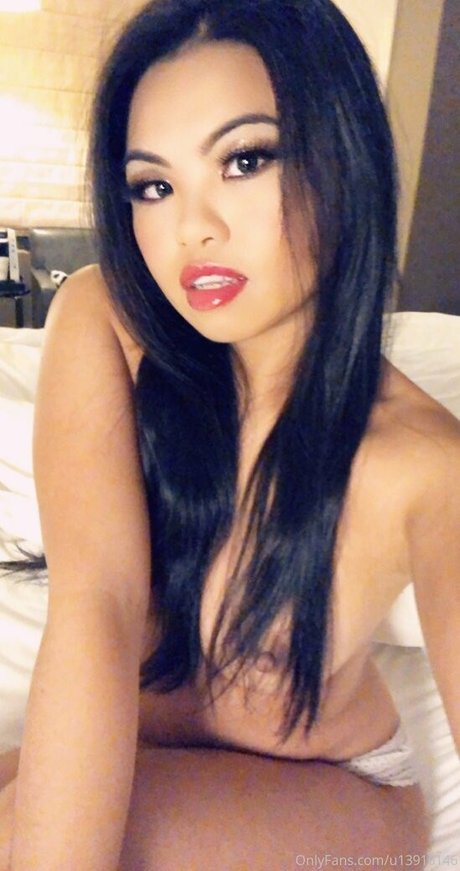 Foto di nudo di fuga di OnlyFans di Clubstarfall