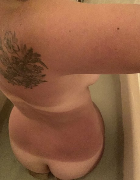 Foto di nudo di fuga di OnlyFans di Justanothergirl89