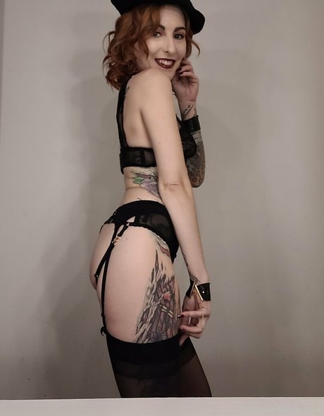 Foto di nudo di fuga di OnlyFans di Bellatrix