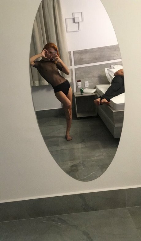 Foto di nudo di fuga di OnlyFans di Gabrielasellmann