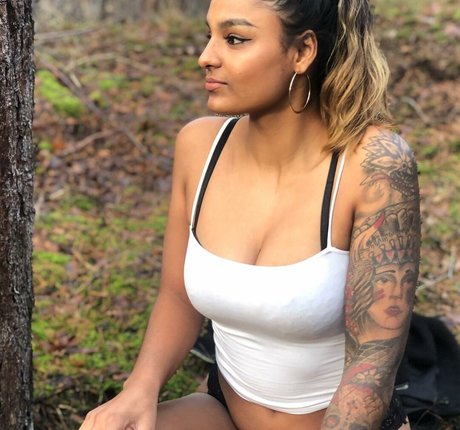 Bad Girl Kaira