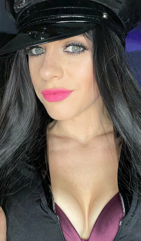 Bellehella
