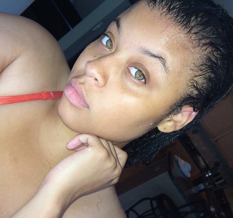 Foto di nudo di fuga di OnlyFans di Jasmine Gunn