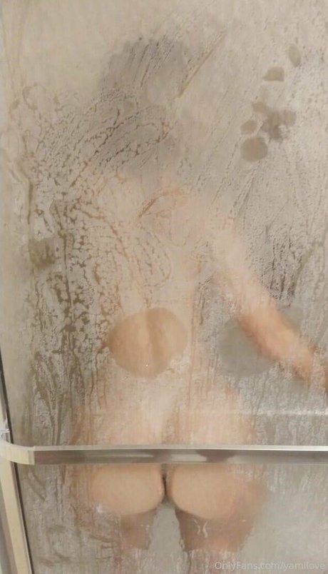 Foto di nudo di fuga di OnlyFans di Yamilove