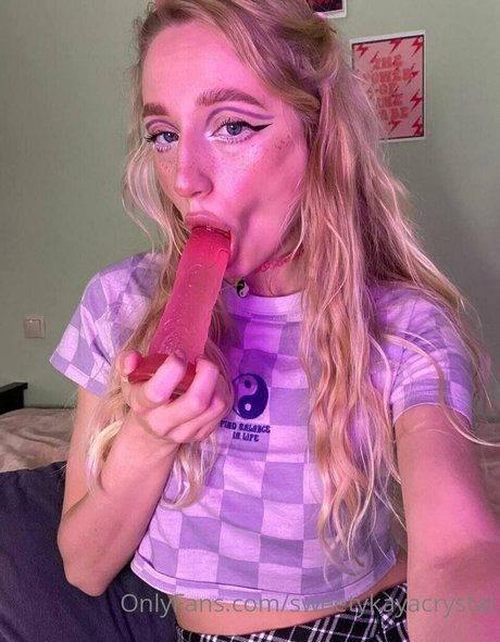 Foto di nudo di fuga di OnlyFans di Sweetykayacrystal
