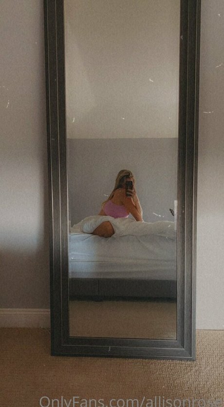Foto di nudo di fuga di OnlyFans di Allisonrose