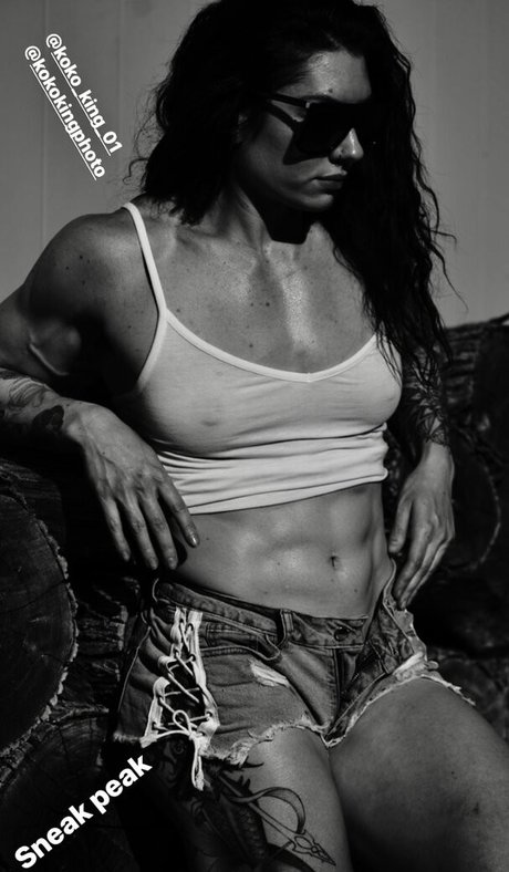 Foto di nudo di fuga di OnlyFans di Natasha Aughey
