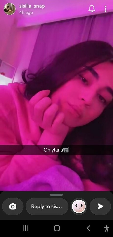 Foto di nudo di fuga di OnlyFans di Sisililslut