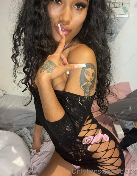 Foto di nudo di fuga di OnlyFans di Clazx