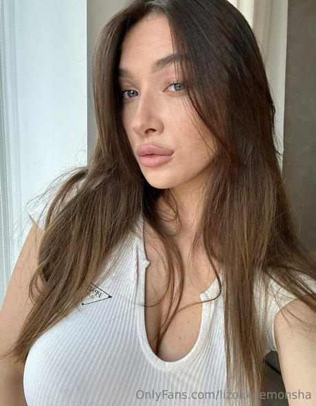 Foto di nudo di fuga di OnlyFans di Lizokkdemonsha