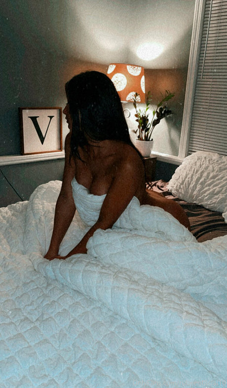 Foto di nudo di fuga di OnlyFans di Rubeeofficial