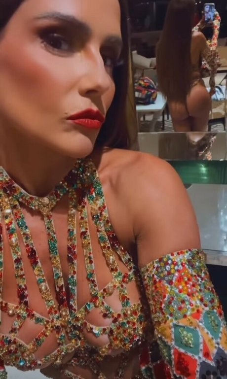 Deborah Secco