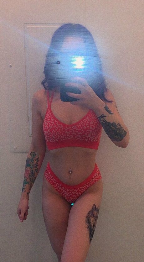 Foto di nudo di fuga di OnlyFans di Gemstonepu55y