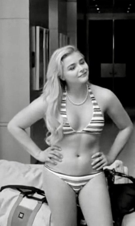 Foto di nudo di fuga di OnlyFans di Chloe Grace Moretz