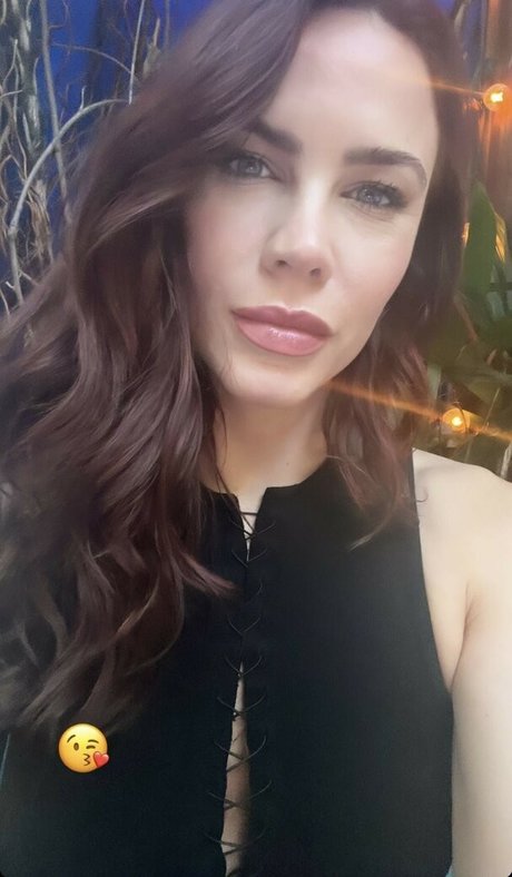 Courtney Hope