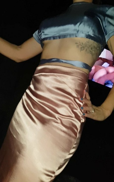 Hotwife