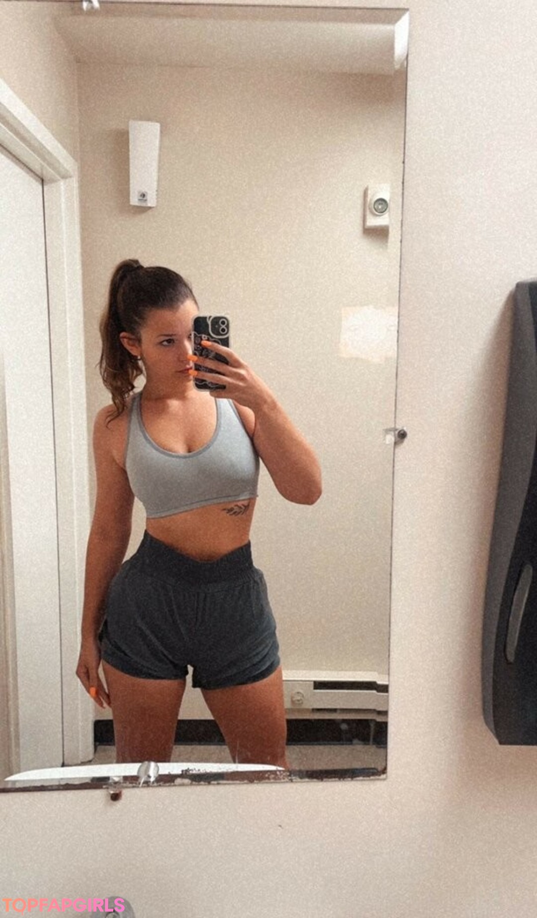Foto di nudo di fuga di OnlyFans di Nikki Woods #1129