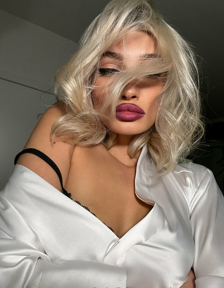 Foto di nudo di fuga di OnlyFans di Innapopo