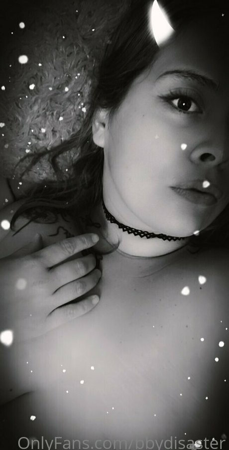 Foto di nudo di fuga di OnlyFans di Thickmadaamfree
