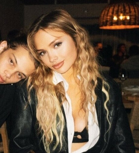 Natalie Alyn Lind