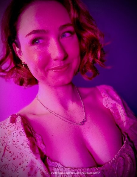 Foto di nudo di fuga di OnlyFans di Whisperaudios Asmr