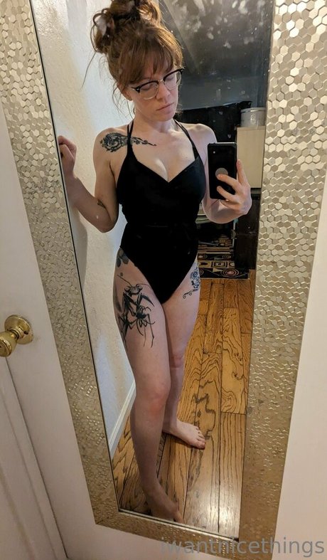 Foto di nudo di fuga di OnlyFans di Iwantnicethings