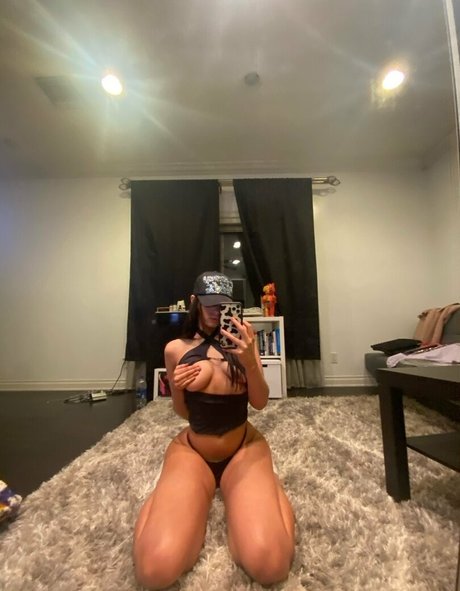 Foto di nudo di fuga di OnlyFans di Alexjanai