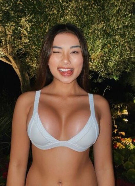 Foto di nudo di fuga di OnlyFans di Ellerie Marie