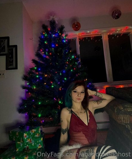 Foto di nudo di fuga di OnlyFans di Abandonedghost
