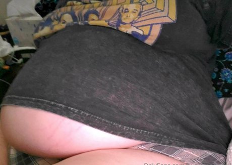 Foto di nudo di fuga di OnlyFans di Twosizes2small