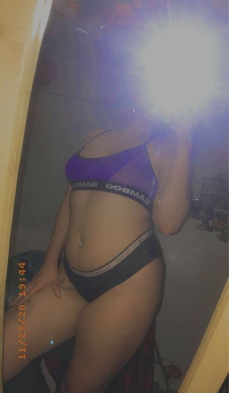 Foto di nudo di fuga di OnlyFans di Lexa420