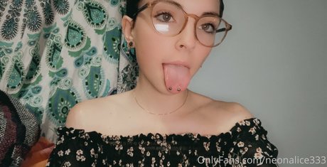 Neonalice333