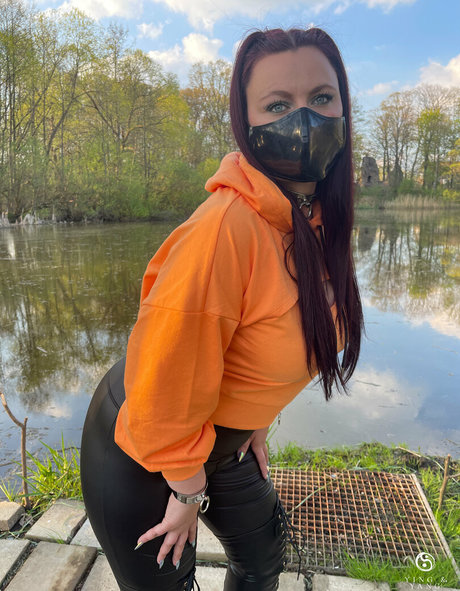 Ying_yang_2019
