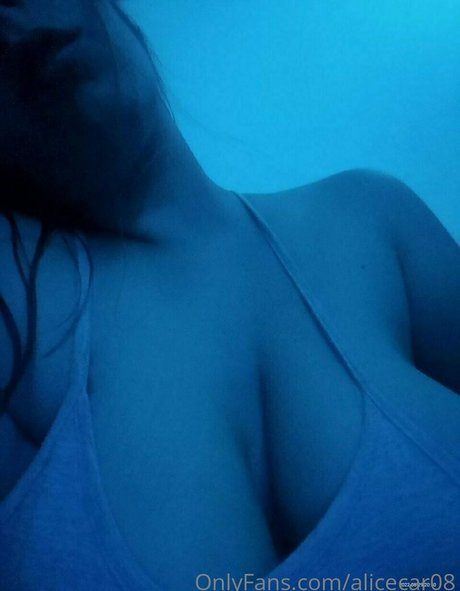Alicecar08