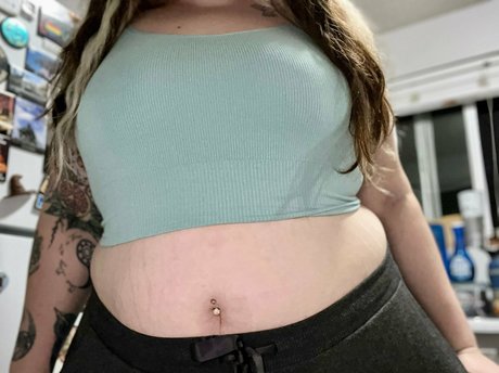 Foto di nudo di fuga di OnlyFans di Loudfatqueer