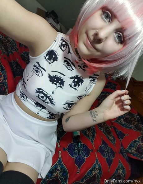 Foto di nudo di fuga di OnlyFans di Nyxii