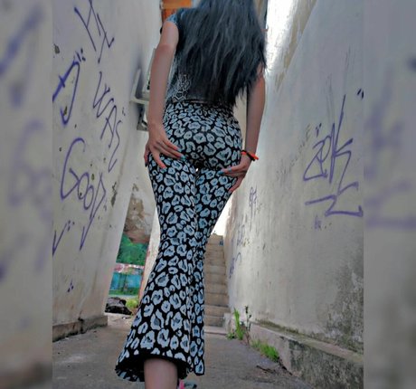 Alymaria18