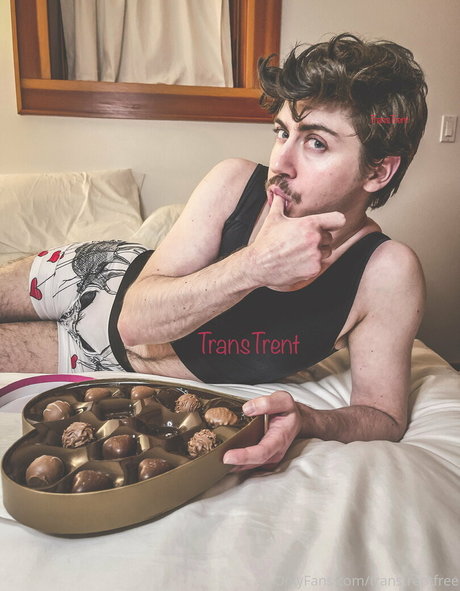 Foto di nudo di fuga di OnlyFans di Transtrentfree