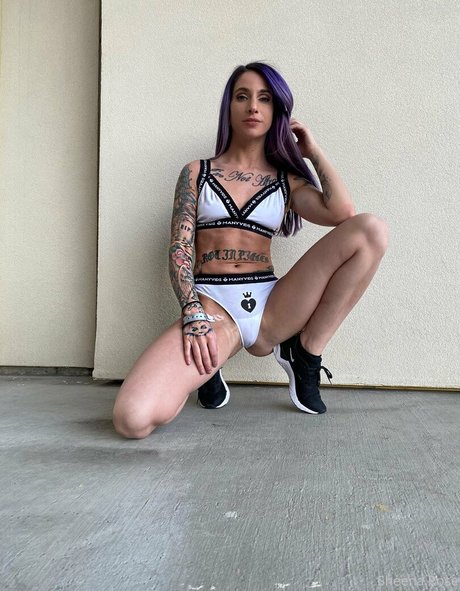 Freesheenarose