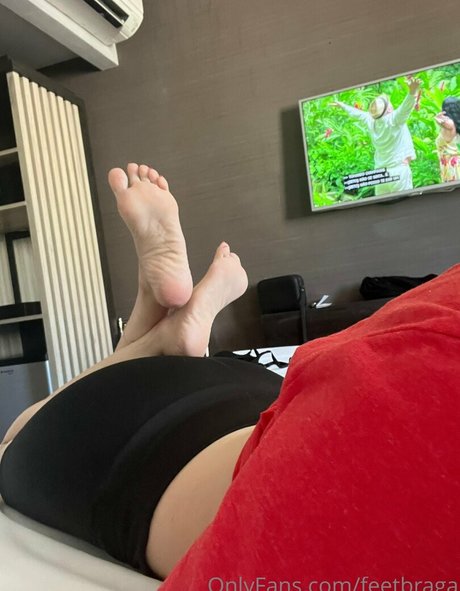 Foto di nudo di fuga di OnlyFans di Feet Braga