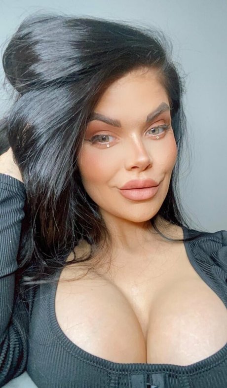 Foto di nudo di fuga di OnlyFans di Theferrera